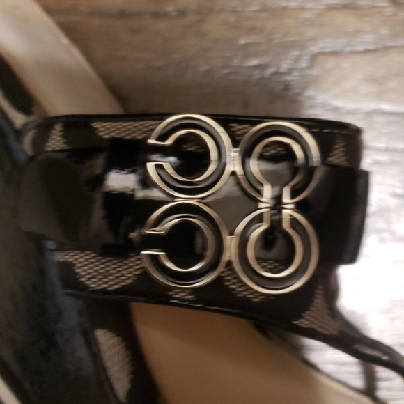 New Coach Gypsy Optic C Platform Thong Sandal - Picture 3 of 12